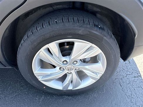 Certified 2024 Buick Encore GX Preferred w/ Comfort Package FWD image 31