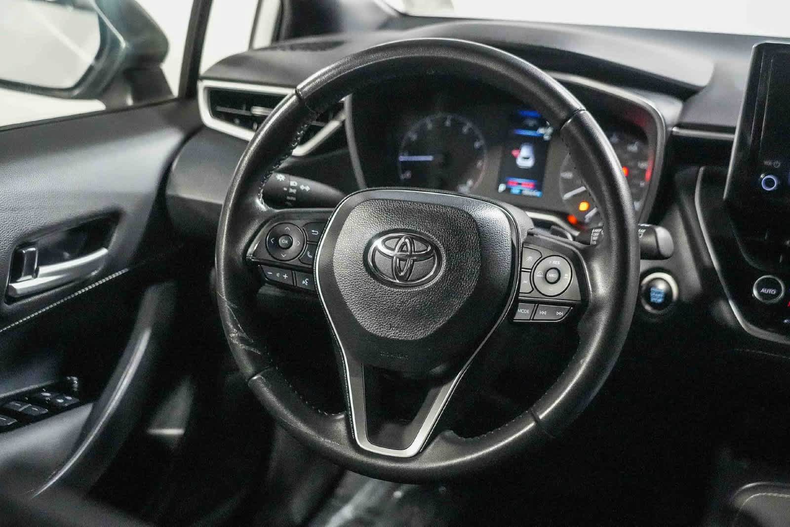 Certified 2023 Toyota Corolla SE FWD image 16
