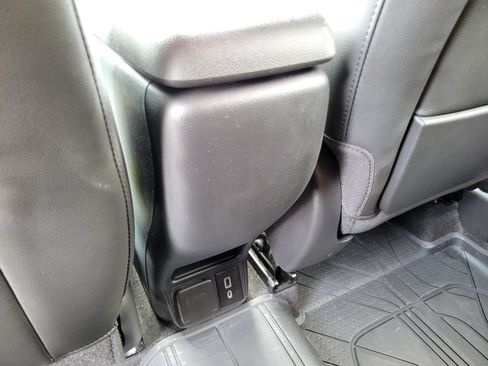 Used 2024 Chevrolet TrailBlazer ACTIV w/ Convenience Package AWD/4WD image 29