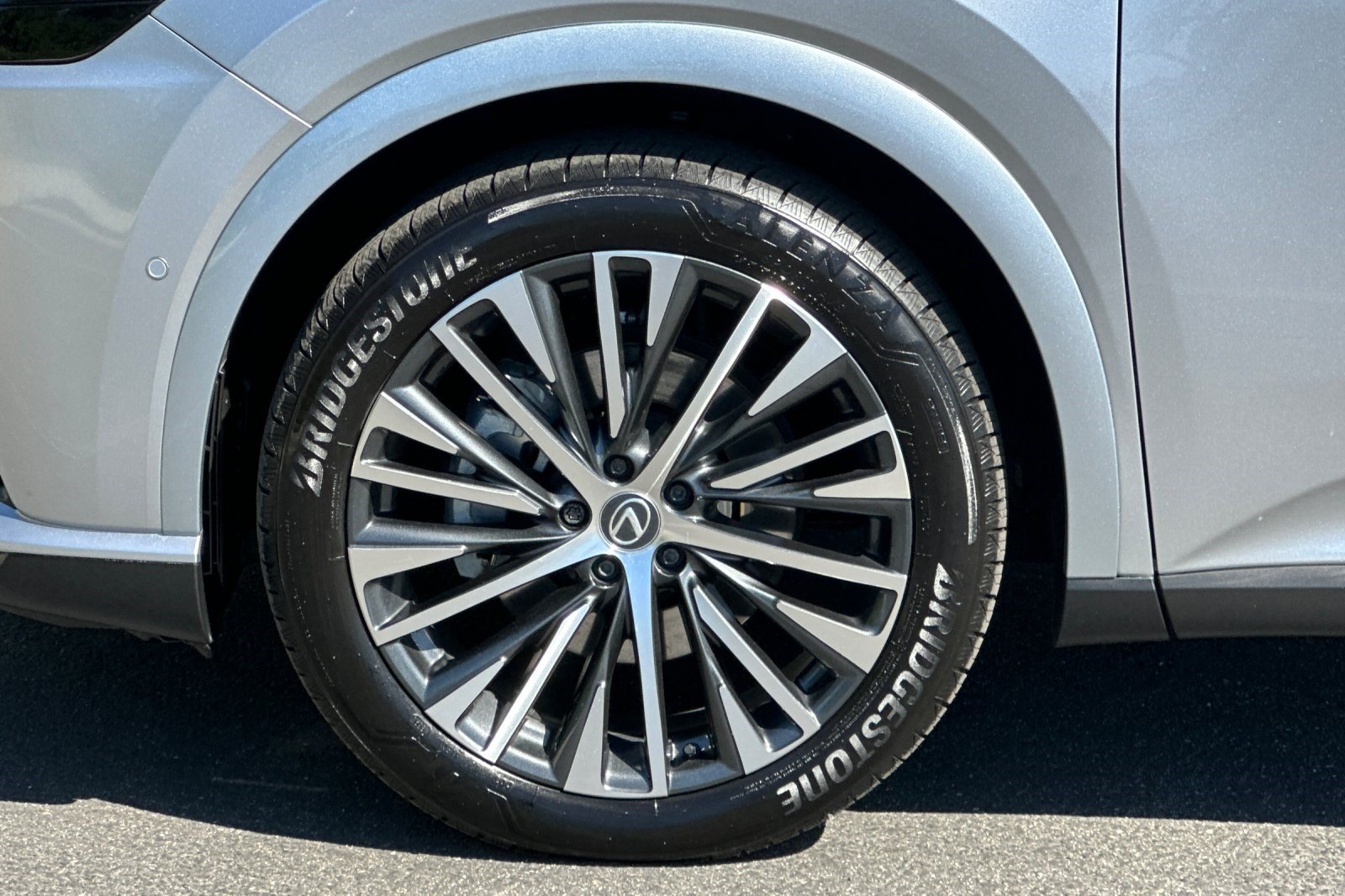 Certified 2025 Lexus RX 350 w/ Convenience Package AWD/4WD image 14