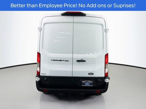 New 2026 Ford Transit 250 148 Medium Roof w/ Load Area Protection Package RWD image 6