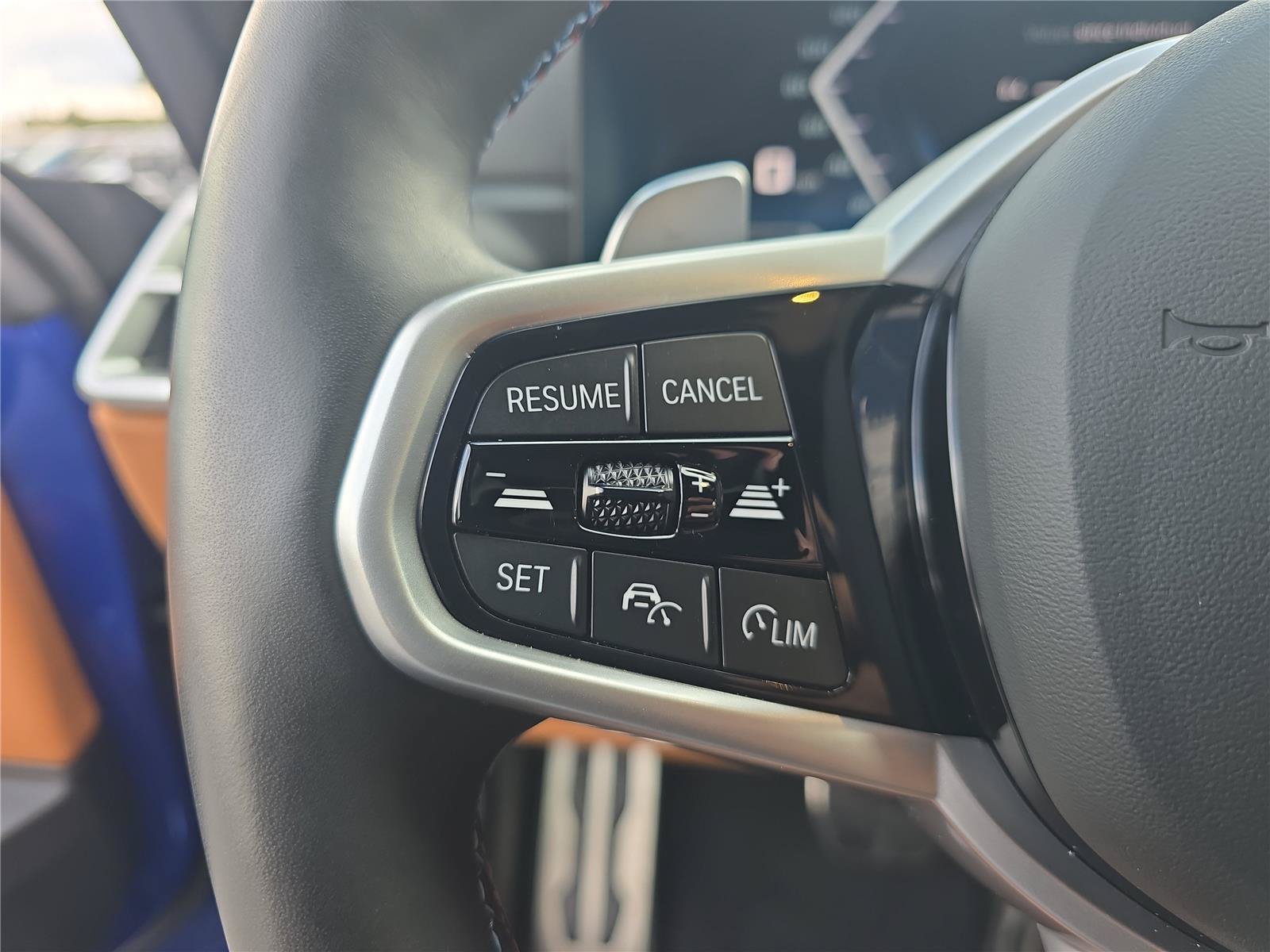 Used 2026 BMW M440i Coupe RWD image 23