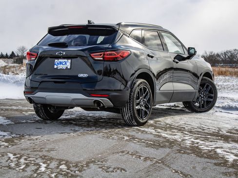 Used 2023 Chevrolet Blazer LT w/ LPO, Black Grille Bar Package image 12