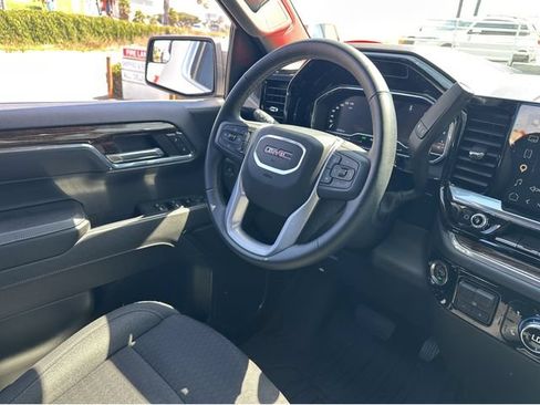 Certified 2023 GMC Sierra 1500 SLE w/ LPO, GMC Protection Package AWD/4WD image 9