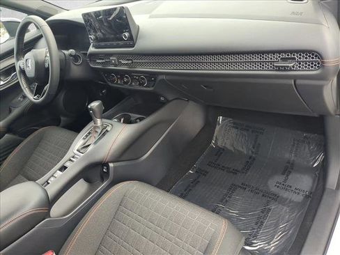 Used 2023 Honda HR-V Sport image 20