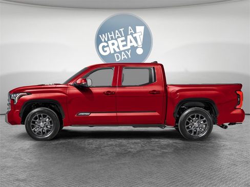 New 2025 Toyota Tundra Platinum image 3