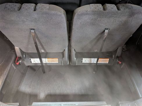 Used 2015 Ford Explorer XLT image 23