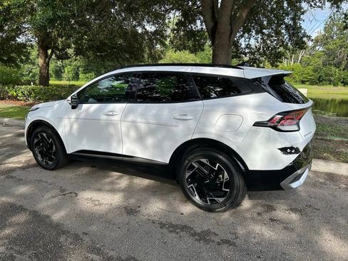 Used 2024 Kia Sportage SX FWD image 4