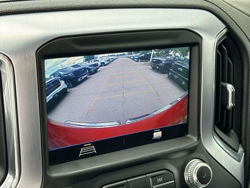 Used 2020 GMC Sierra 1500 Elevation w/ Elevation Value Package AWD/4WD image 18