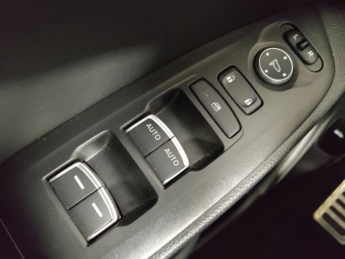 Used 2021 Honda Accord Sport image 27