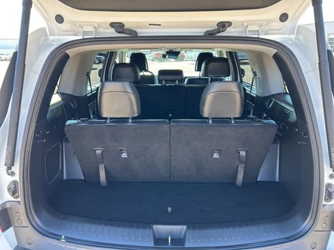 Used 2025 Hyundai Santa Fe Limited image 23