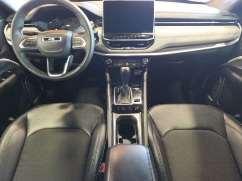 Used 2024 Jeep Compass Latitude AWD/4WD image 26