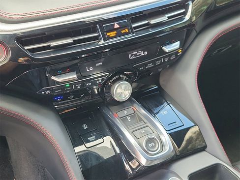 Used 2022 Acura MDX A-Spec image 28