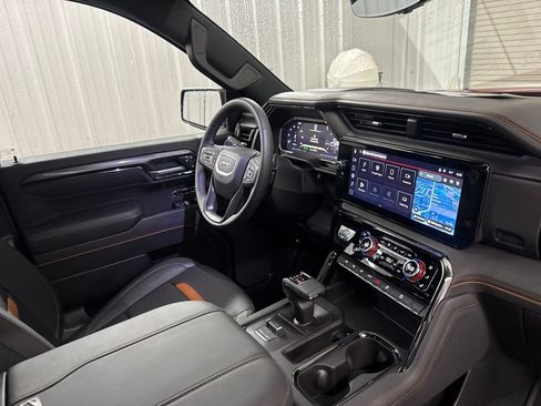Used 2026 GMC Sierra 1500 AT4 w/ AT4 Premium Package AWD/4WD image 21