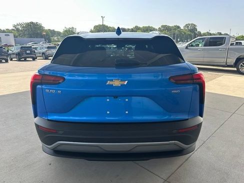 Used 2024 Chevrolet Blazer EV LT AWD/4WD image 8