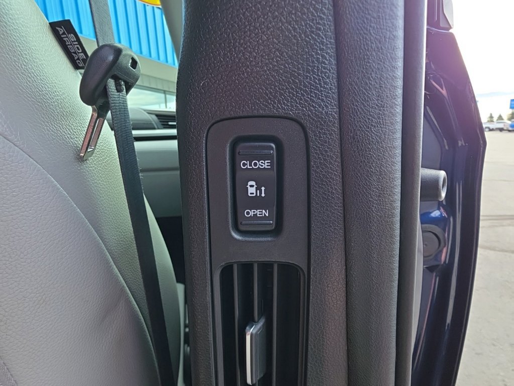 Used 2023 Honda Odyssey EX-L image 22
