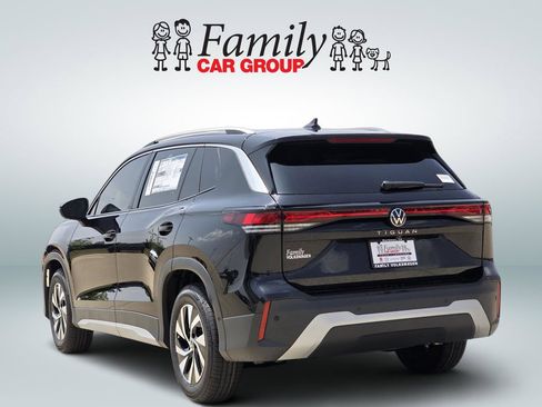 New 2026 Volkswagen Tiguan S FWD image 3