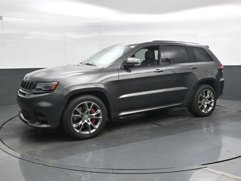 Used 2020 Jeep Grand Cherokee SRT AWD/4WD image 8