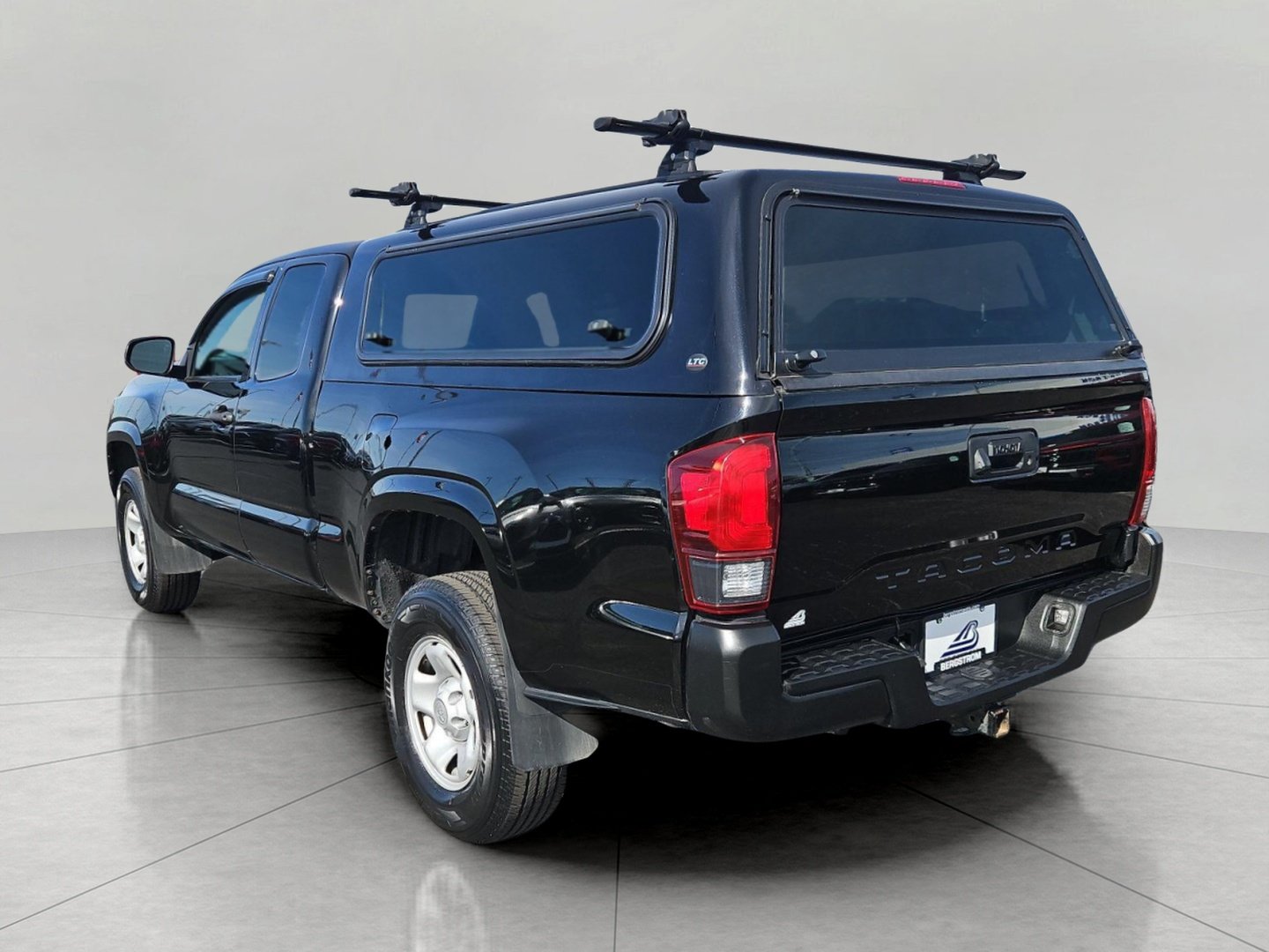 Used 2019 Toyota Tacoma SR RWD image 6