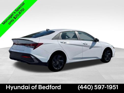Certified 2026 Hyundai Elantra Sport FWD image 8