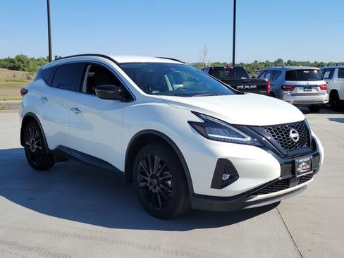 Used 2023 Nissan Murano SV w/ SV Midnight Edition Package AWD/4WD image 3