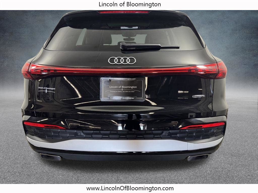 Used 2025 Audi Q5 Premium w/ Convenience Package AWD/4WD image 6