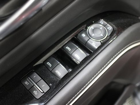 Certified 2024 Cadillac Escalade Premium Luxury w/ Performance Package AWD/4WD image 7