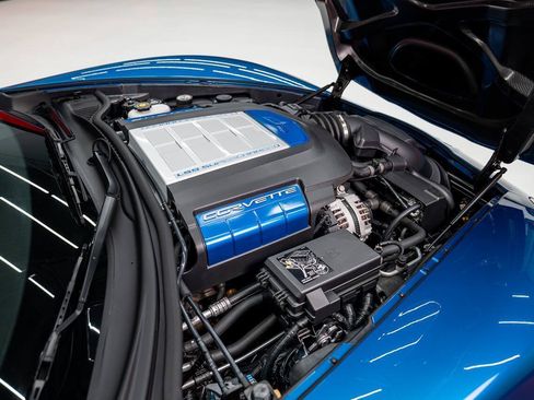 Used 2011 Chevrolet Corvette ZR1 w/ Preferred Equipment Group RWD image 14