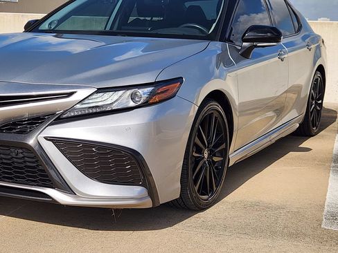 Used 2024 Toyota Camry XSE w/ Navigation Package FWD image 11