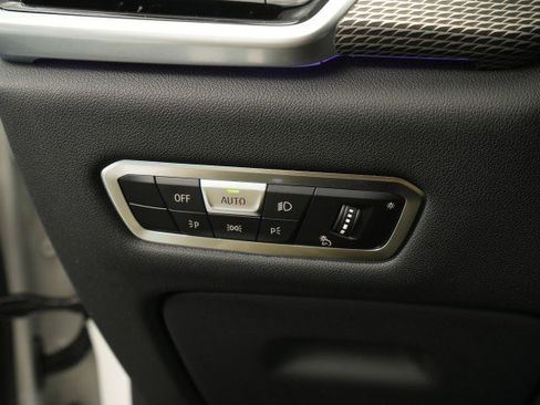 Used 2023 BMW X5 xDrive40i w/ Executive Package image 45