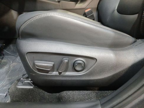 Used 2024 Toyota RAV4 XLE Premium image 14