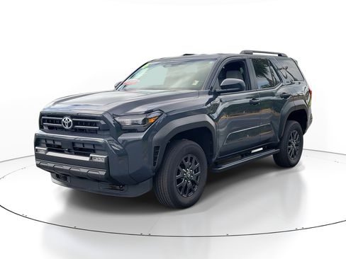 Used 2026 Toyota 4Runner SR5 image 2