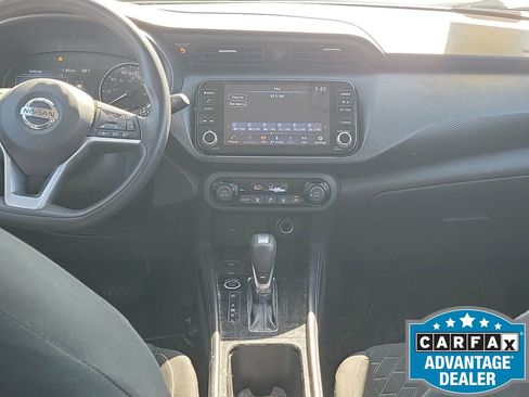 Used 2021 Nissan Kicks SV image 29