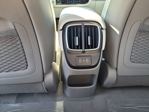 New 2023 Hyundai Ioniq 6 Limited image 15