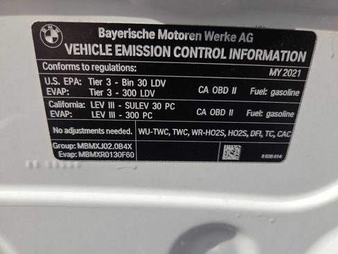 Used 2021 BMW 230i xDrive Convertible w/ Premium Package AWD/4WD image 32