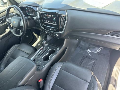Used 2019 Chevrolet Traverse LT w/ LT Premium Package FWD image 31