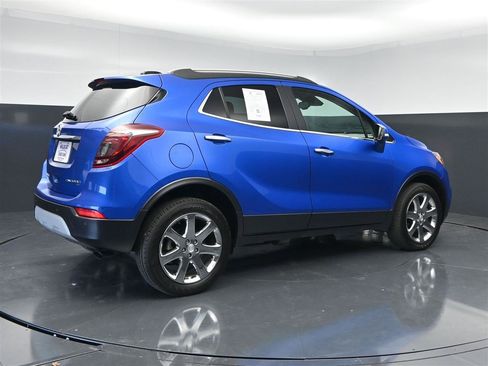 Used 2018 Buick Encore Premium w/ Experience Buick Package AWD/4WD image 5