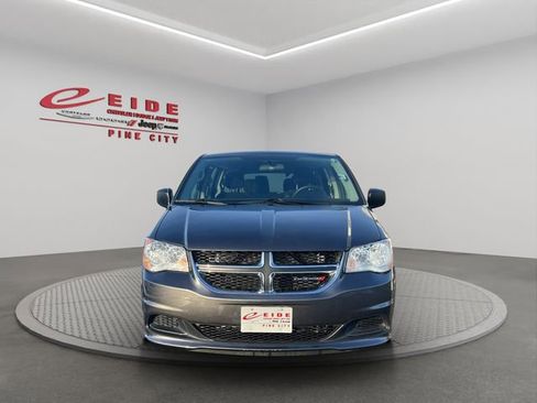 Used 2015 Dodge Grand Caravan American Value Package image 10