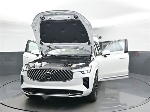 New 2026 Volvo XC90 T8 Ultra image 55