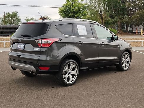 Used 2017 Ford Escape Titanium image 5