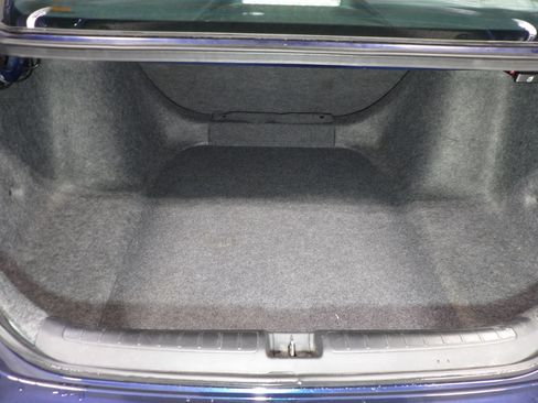 Used 2018 Honda Accord LX image 7