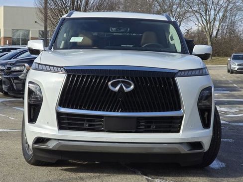 New 2026 INFINITI QX80 Luxe image 14