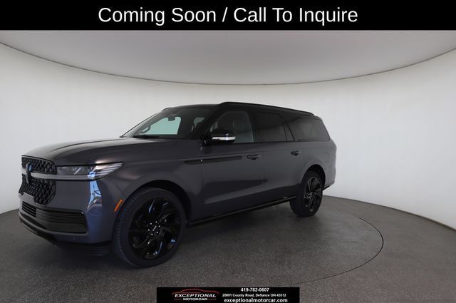 Used 2026 Lincoln Navigator L Black Label AWD/4WD image 3