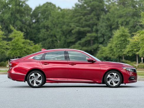 Used 2018 Honda Accord EX-L image 12