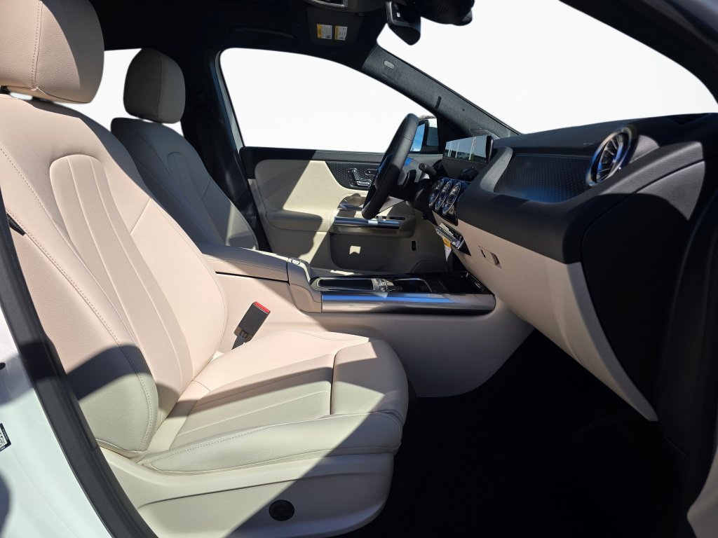 New 2026 Mercedes-Benz GLA 250 4MATIC image 24