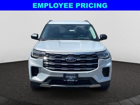 New 2026 Ford Explorer Active AWD/4WD image 8