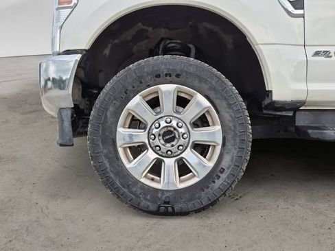 Used 2020 Ford F350 Lariat AWD/4WD image 14
