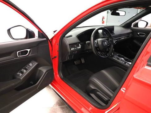 Used 2022 Honda Civic Sport image 9