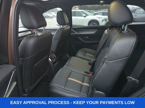 Used 2025 MAZDA CX-70 Plug-In Hybrid w/ Premium Plus image 18