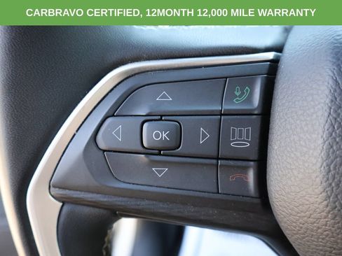 Used 2024 Jeep Grand Cherokee Altitude RWD image 38